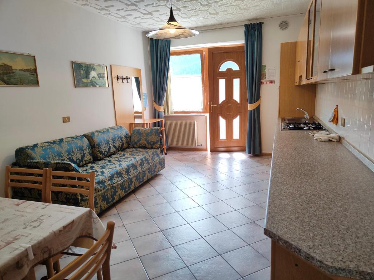 Appartamenti La Val Andalo Eksteriør billede